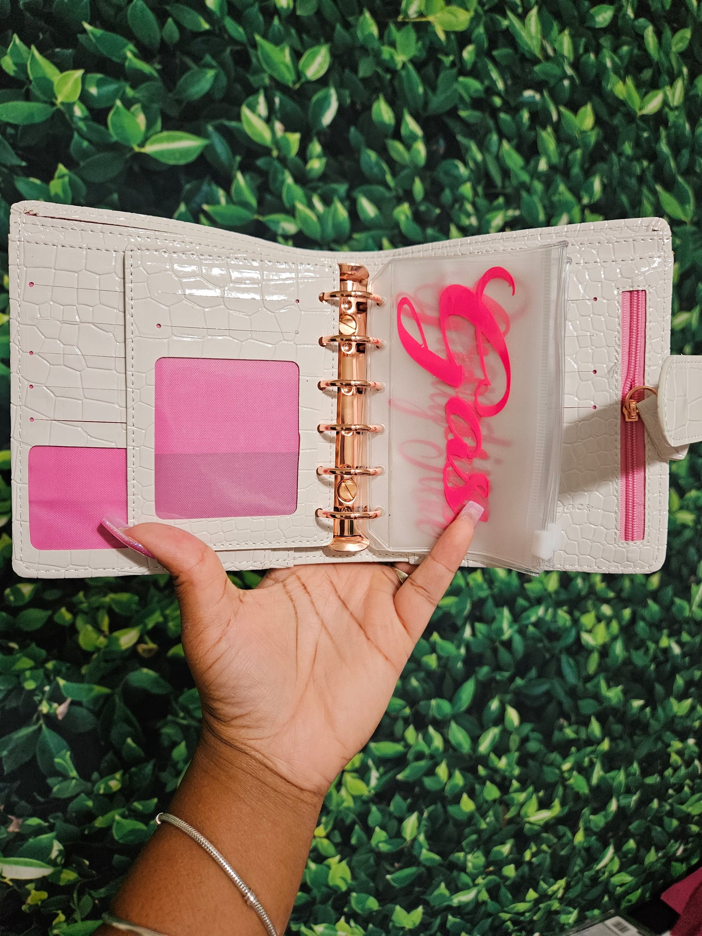 Cash Me Out | Luxe Wallet - Snow White (Pink Glam)